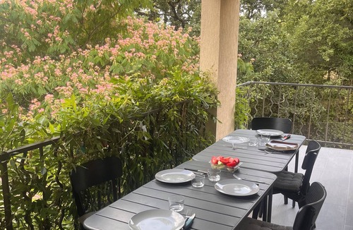 Saint-Georges-d'Orques Villa | Quiet family villa with large garden