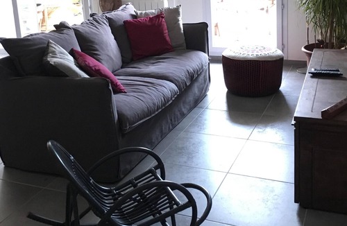 Croix-d'Argent Apartment | Quiet, family T3 - sunny pool terrace