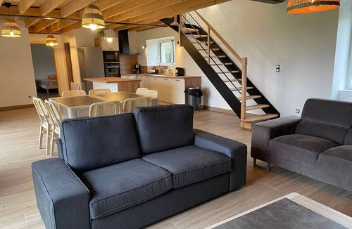 Amne Cottage | Quiet cottage with wifi and shared pool in nature