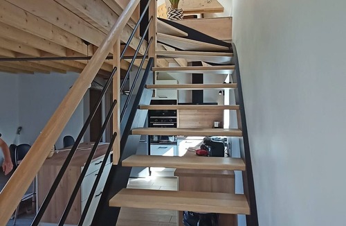 Amne Cottage | Quiet cottage with wifi and shared pool in nature