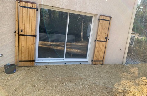 Saint-Julien-de-Peyrolas House | Quiet gîte, close to village shops, swimming and activities.
