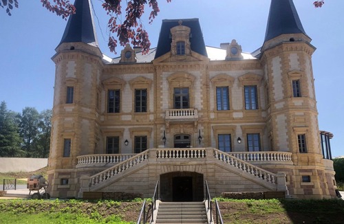 Cours la Ville Apartment | Quiet, fully-equipped T3 - The Hummingbird