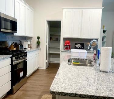 Anna House | Quiet Furnished Stay Near DFW & McKinney