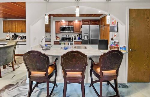 Clifton House | Quiet Garden Sanctuary Couples and Pet Friendly