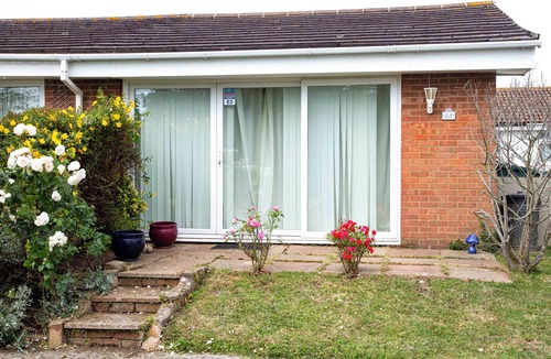 St Margaret's at Cliffe House | Quiet Holiday Park Bungalow