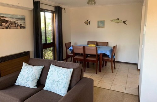 Ocean Grove House | Quiet Getaway