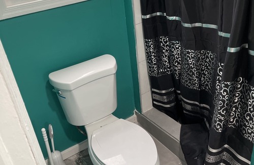 Orange House | Quiet getaway.