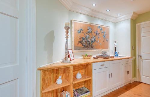 Long Green Apartment | Quiet Getaway with Deck 18 Mi to Downtown Baltimore