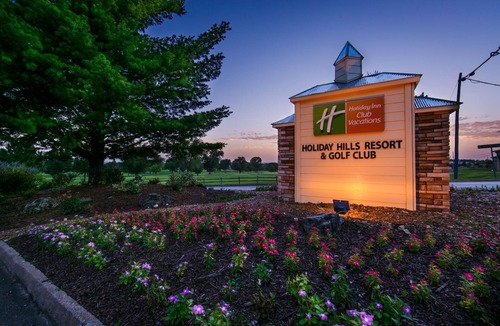 Branson Villa | Quiet Golf Course Villa