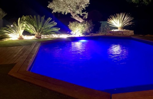 Evenos House | Quiet ground floor house