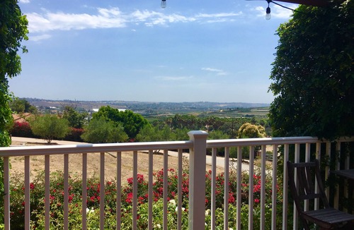 Morro Hills House | Quiet Guest Home With Beautiful Views + Pool and jacuzzi!