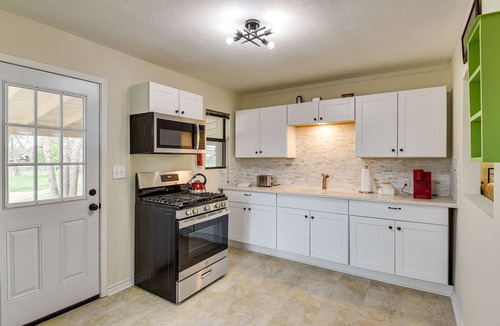 Hico House | Quiet Hico Home - Walk to Downtown!