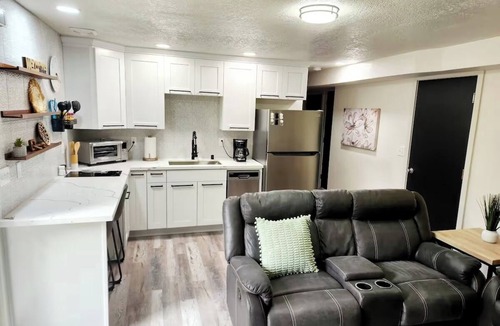 Marysville House | Quiet hideaway - Private entrance