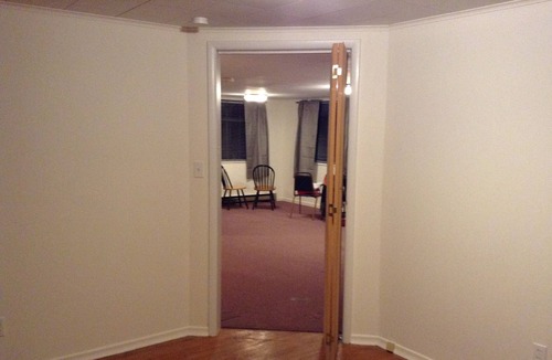 Aberdeen House | Quiet hill unit. Suburb of Aberdeen!