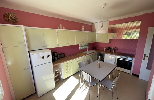 Villeneuve-les-Avignon House | Quiet house with swimming pool a stone's throw from Avignon