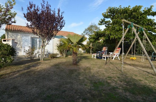 Bourgenay House | Quiet Holiday Home in Loire by the Sea