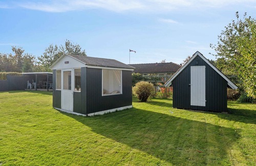 Bog By House | Quiet holiday home with annex and great outdoor