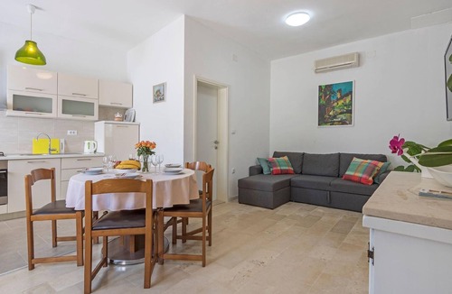 Rakalj House | Quiet holiday house Jurko