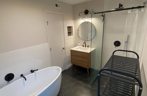 Mont Belvieu Apartment | Quiet home in Mont Belvieu