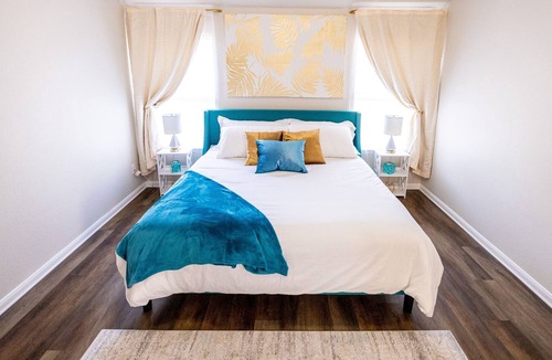 Austin House | Quiet home minutes from Austin attractions.