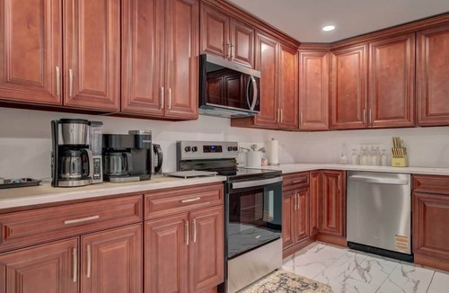 Colonie Apartment | “Quiet Home Near Albany Airport”
