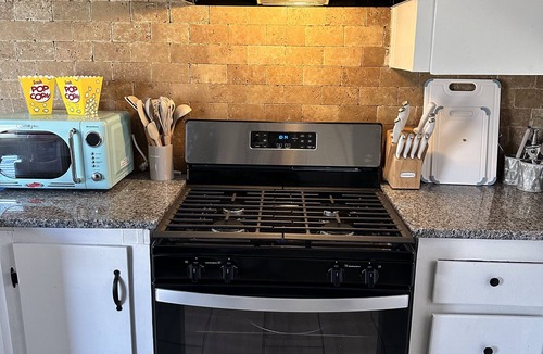Lawton House | Quiet Home on a cul-de-sac 1 mile to Fort Sill main gate