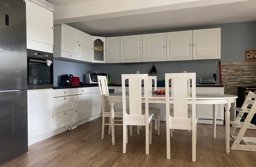 Amiens House | Quiet House