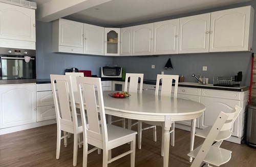 Amiens House | Quiet House