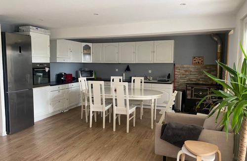 Amiens House | Quiet House