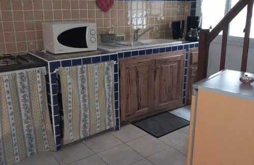 Aups House | Quiet house