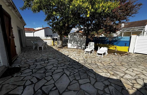 La Tranche-sur-Mer House | Quiet house in La Terrière, near beach and shops