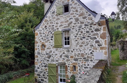 Osse-en-Aspe House | Quiet house