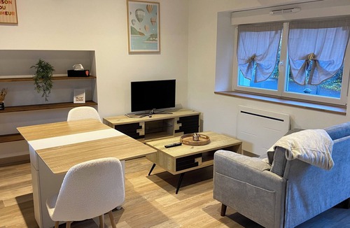 Pleumeleuc House | Quiet house