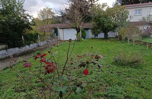 Aussillon House | Quiet house in Aussillon tarn