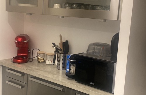 Vernon House | Quiet house in Vernon