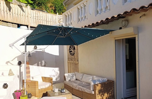 Castelli Villa | Quiet house near Nice