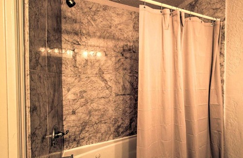 Southwest Apartment | Quiet House on WPB