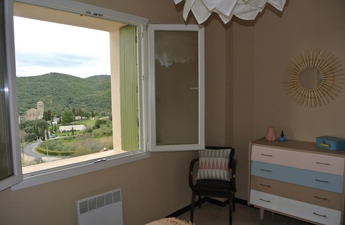 Vailhan House | Quiet house, panoramic view, lake, green setting, hiking.
