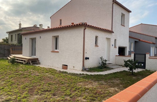 Palau-del-Vidre House | Quiet house with jacuzzi in a typical southern village