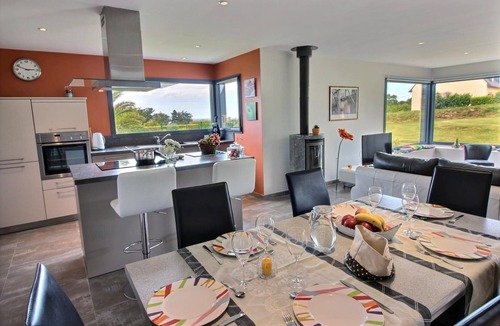 Penvenan House | QUIET HOUSE WITH BEAUTIFUL SEA VIEW