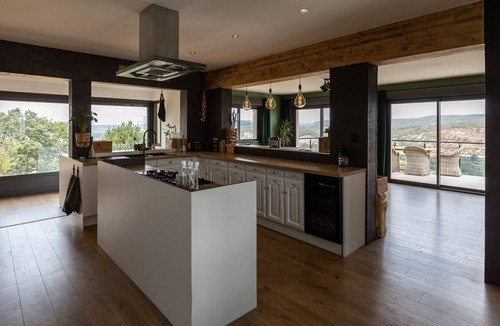 Sampzon House | Quiet house with exceptional view