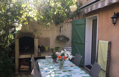 Celleneuve House | Quiet house with garden, 2 minutes from the tramway