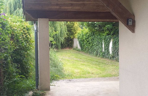 Blagnac House | Quiet house with garden