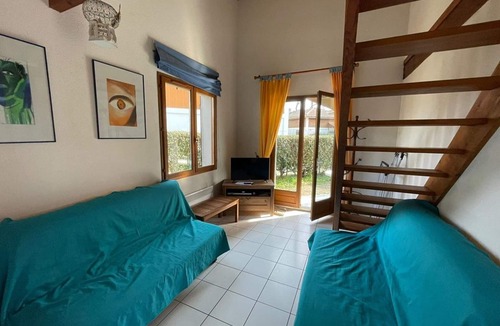 Capbreton Villa | Quiet House with Pool Access in Capbreton