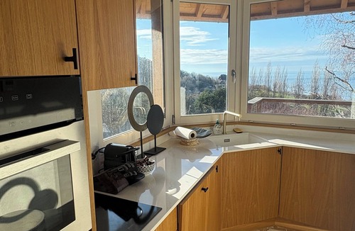 Villerville House | Quiet house with sea view