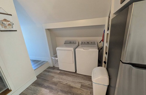 Charlestown Apartment | Quiet In Town Apartment