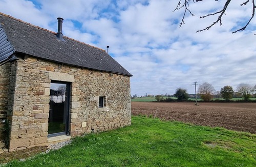 Laurenan Bed & Breakfast | Quiet, independent room