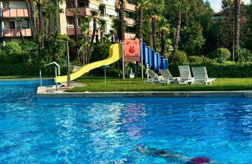 Bissone Apartment | Quiet Lake Design Apartament