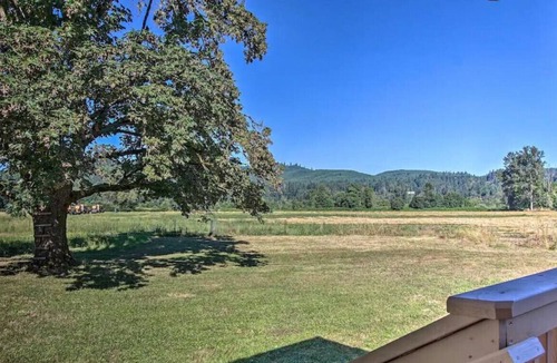 Saginaw House | Quiet large home all to yourself