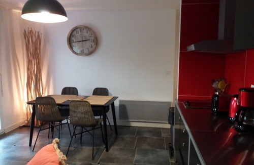 Saint-Marc Condo | Quiet location with terrace and private parking